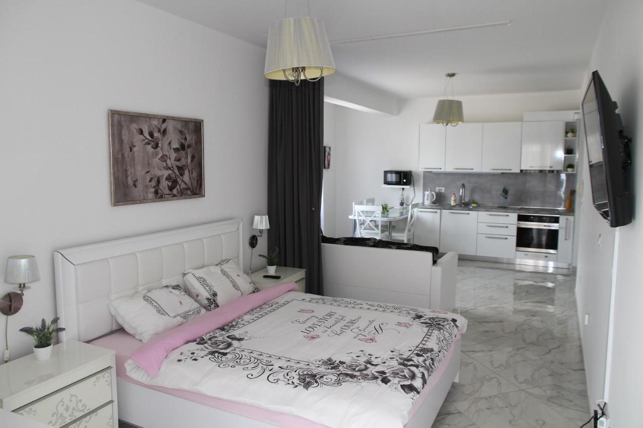 Bella Costa Apartment Dobra Voda Luaran gambar