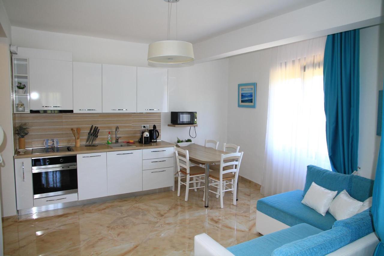 Bella Costa Apartment Dobra Voda Luaran gambar