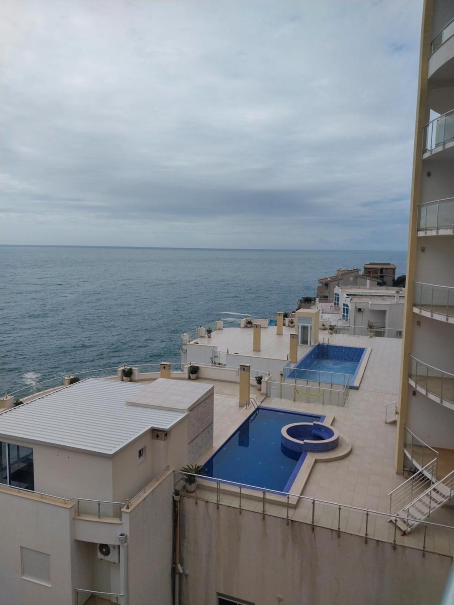 Bella Costa Apartment Dobra Voda Luaran gambar